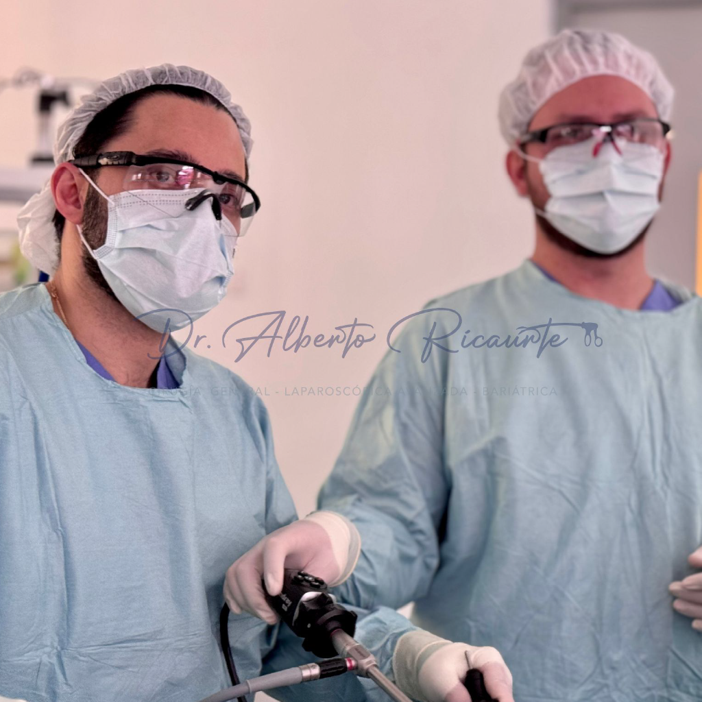 Dr. Alberto Ricaurte — Cirugía laparoscópica 1